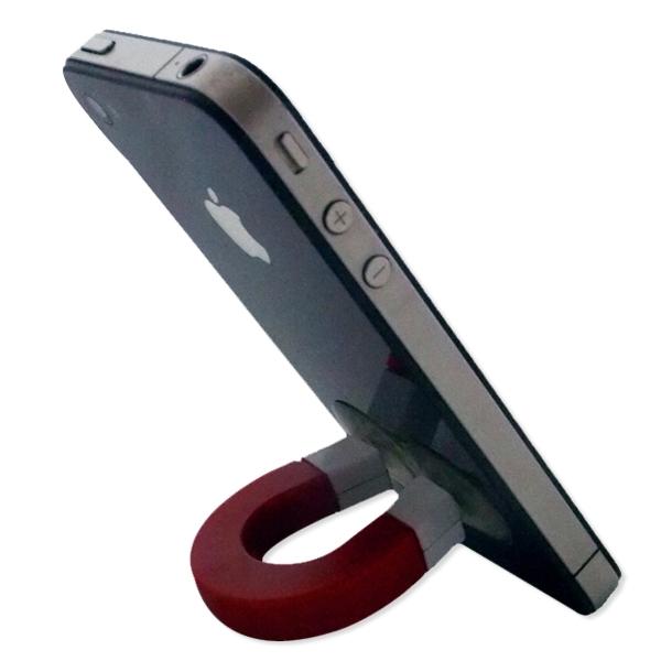 Magnet Dock Holder with Suction Cups for Smartphone Red